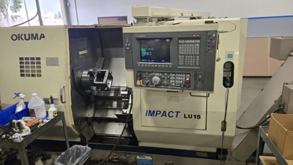 Okuma Impact LU15 CNC Lathe, 1995 - Dual Turret, Tailstock, Chip Conveyor - Image 2