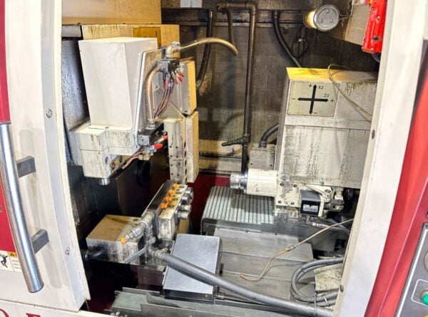 Ganesh Cyclone 32SC 7-Axis CNC Lathe, 2005 - Bar Feeder, Conveyor, With Spare Parts - Image 3