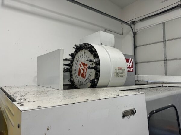 Haas VF-4 VMC, 2000 - Haas Rotary, Chip Auger, High Speed Machining - Image 7