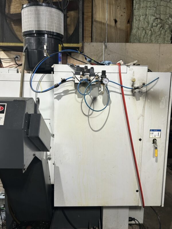 Haas ST-10 CNC Lathe, 2013 - Tool Presetter, Chip Auger - Image 9