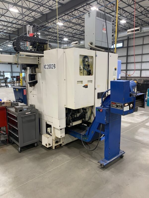 Daewoo Lynx 200GL CNC Lathe, 1999 - Parts Catcher, Tool Presetter, Chip Conveyor - Image 4