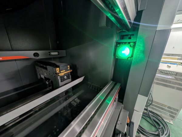 44 Ton x 3.5' Bystronic Xpert 40/1030 CNC Hydraulic Press Brake, 2019 - w/ KUKA KR10R1100 Robot, 6 Axis Backgauge - Image 4