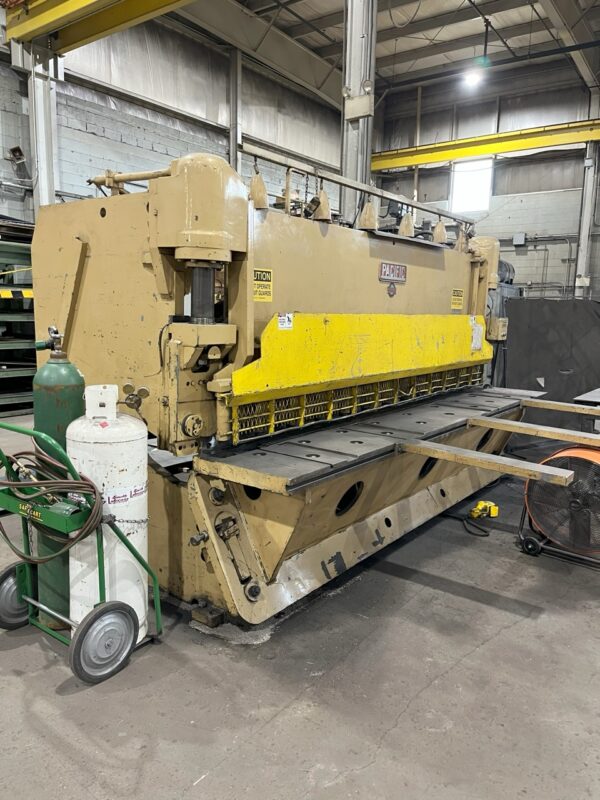 3/8” x 12’ Pacific Model 375R12 Hydraulic Power Squaring Shear, 1980 - Image 2