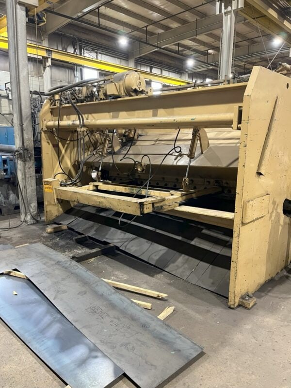 3/8” x 12’ Pacific Model 375R12 Hydraulic Power Squaring Shear, 1980 - Image 4
