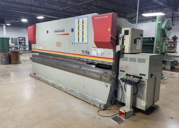 175 Ton x 16' Accurpress 717516 Advantage Hydraulic Press Brake, 2005 - Image 3