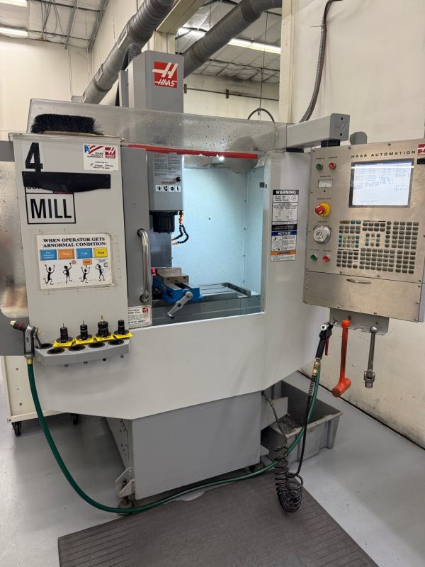 Haas Super Mini Mill VMC, 2006