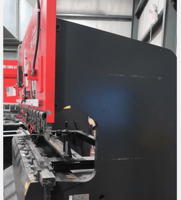 110 Ton x 10' Amada 1030 LD Press Brake, 2000 - Backgauge - Image 2