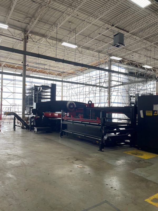 Amada EM2510NT CNC Turret Punch Press, 2004 - With AMS4020ROS Loader - Image 2