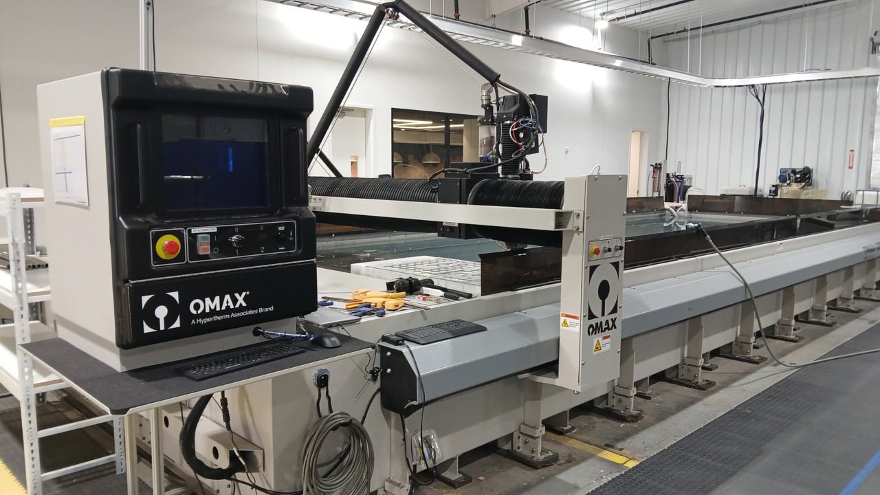 Omax, 11'.5