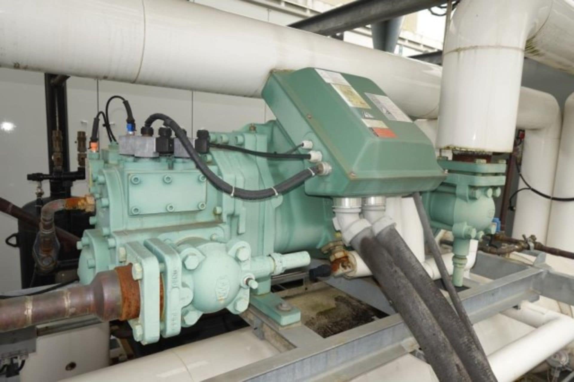 40 Ton Tempest Inc. LTAC-40-D Cold Water Process Chiller System, 2015 1 - Image 3