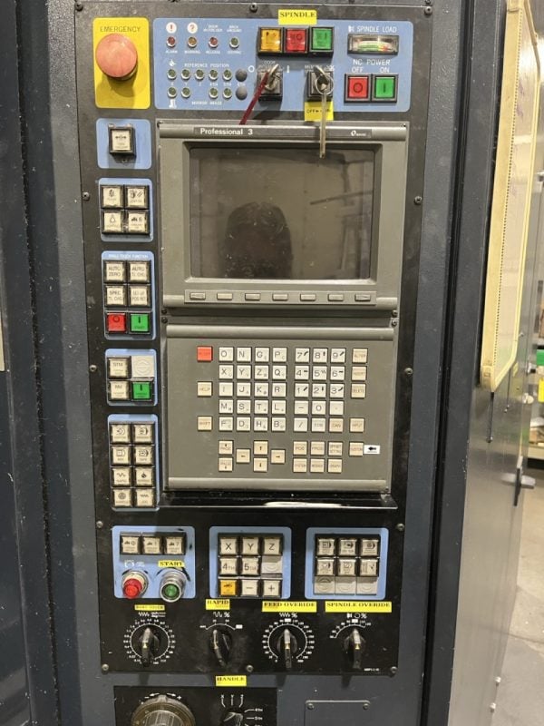 Leblond Makino A55 HMC, 1994 - Full 4th Indexing, Chip Conveyor - Image 4