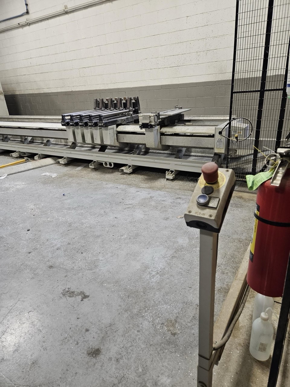Fom Industrie Axel 5 075 5-Axis CNC Machining Center, 2017 - Image 10