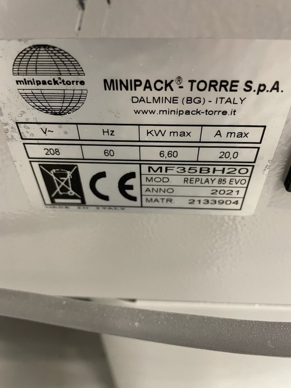 Minipack REPLAY RP85 Semi-Automatic L-Bar Sealer Shrink Wrapper with Shrink Chamber, 2021 - Image 3