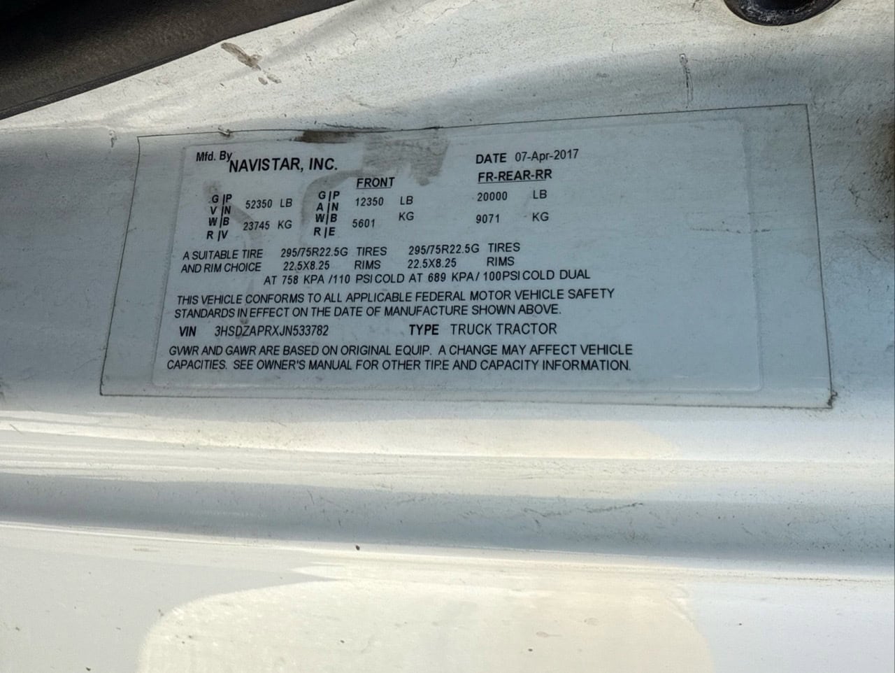 International LT625 Sleeper Truck, 2018 – Cummins X15, 72" Sleeper, Automatic - Image 6