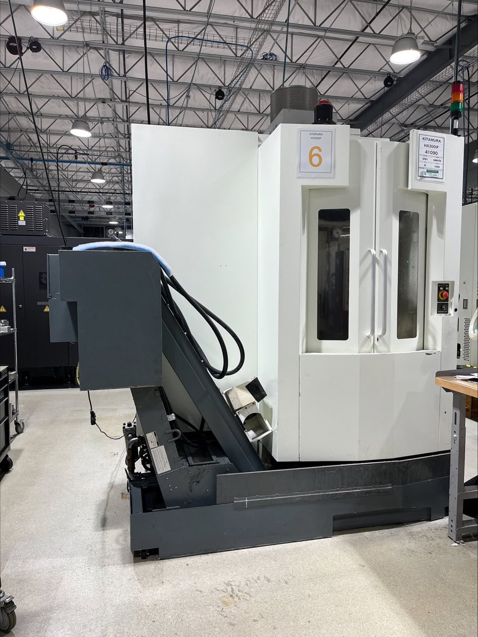 Kitamura Mycenter HX300IF Dual-Pallet HMC, 2008 - Chip Conveyor, 40 Tool ATC, 20,000 RPM Spindle
