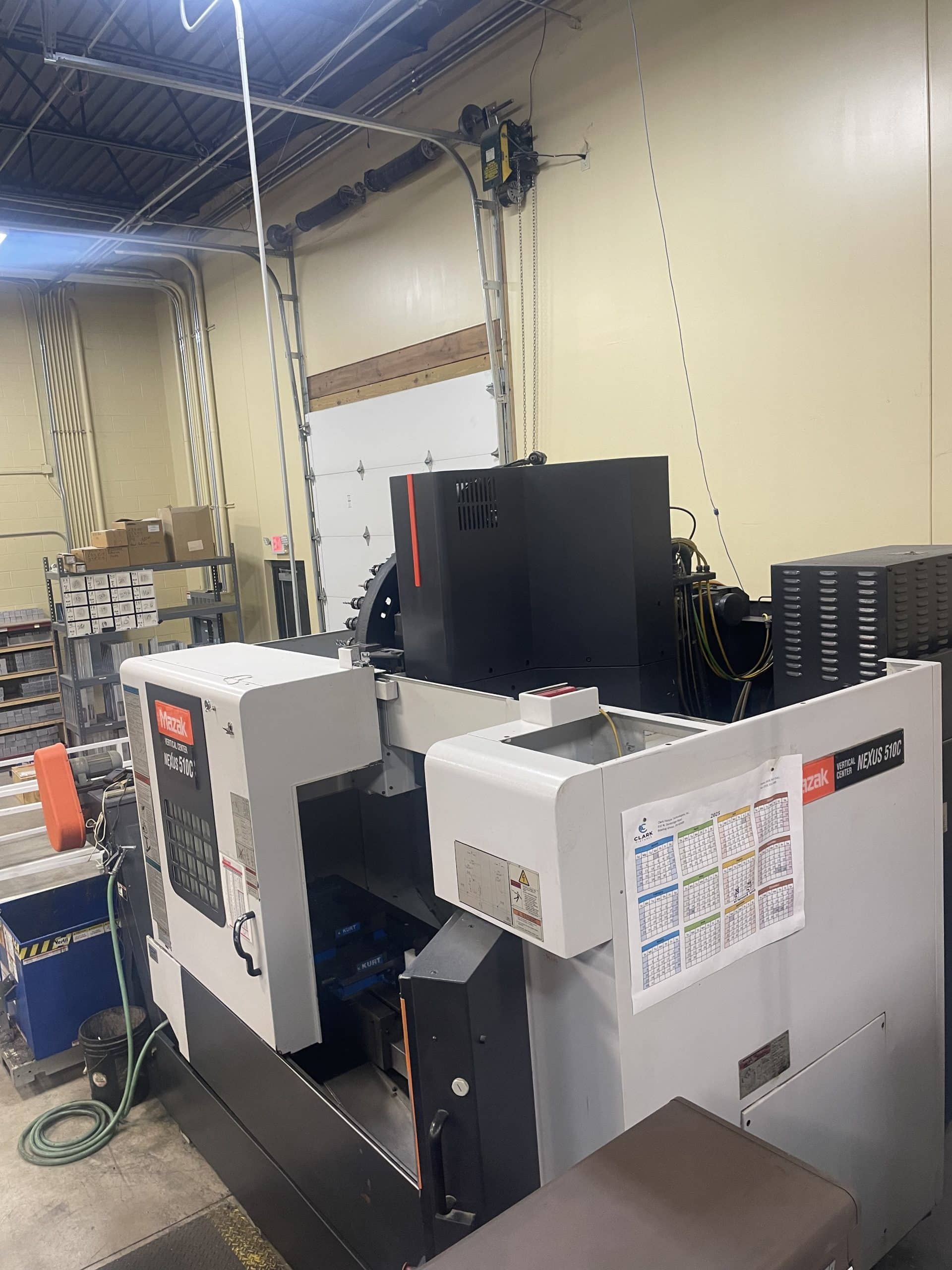 Mazak Nexus VCN 510C VMC, 2005 - Low Hours, Chip Conveyor, Through Spindle Coolant, Tool Setter - Image 2