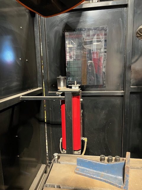 Lincoln Electric System 5 Robotic Welding Cell, 2013 - Fanuc ARCMate 100iC, Lincoln R350 350 Amp Power Supply - Image 4