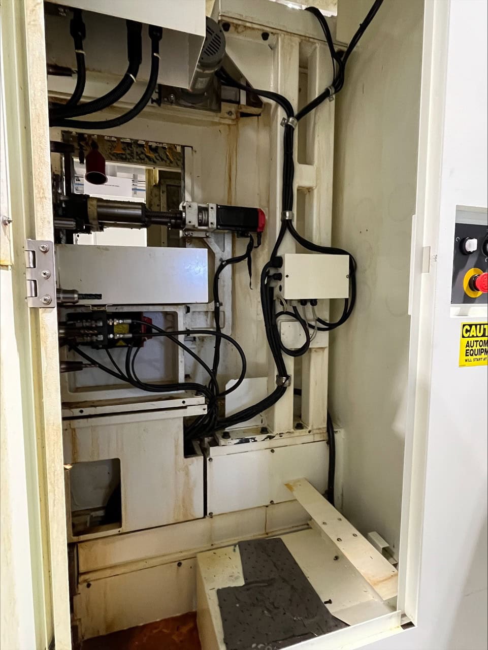 Kitamura Mycenter HX300IF Dual-Pallet HMC, 2008 - Chip Conveyor, 40 Tool ATC, 20,000 RPM Spindle - Image 6