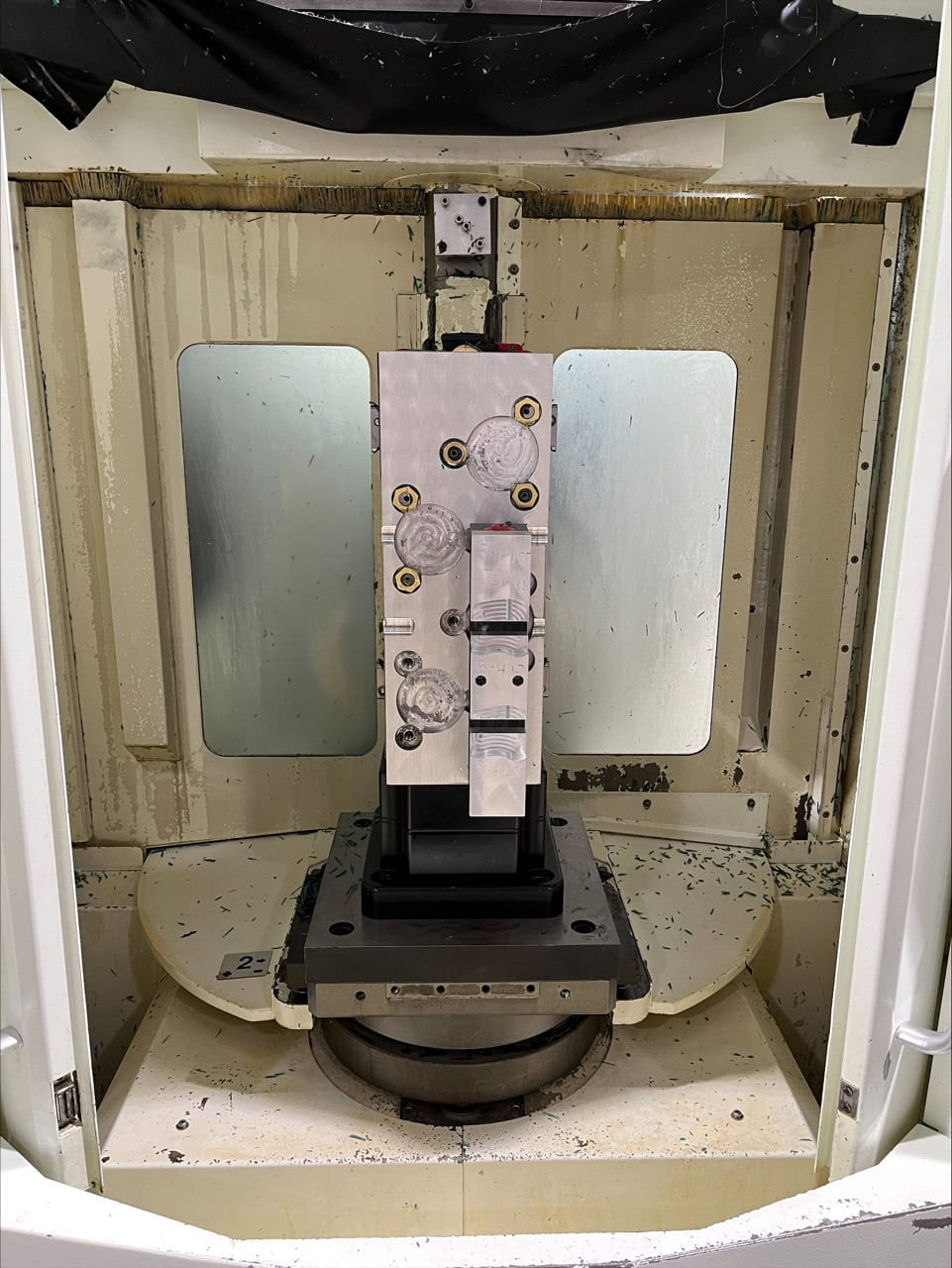 Kitamura Mycenter HX300IF Dual-Pallet HMC, 2008 - Chip Conveyor, 40 Tool ATC, 20,000 RPM Spindle - Image 11