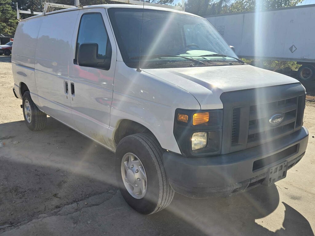 Ford Econoline E-350 Cargo Van, 2013 – 5.4L V8 Commercial Work Van - Image 34