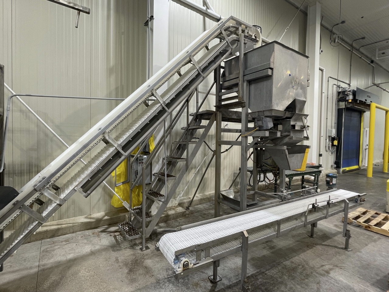 Tri-Berry Bulk Filling System with Tote Dumper and Scale - Image 2
