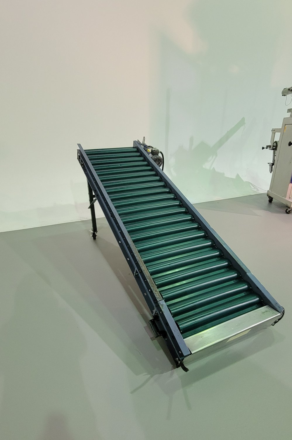 Audion Elektro AVM 200 Vertical Bagging Machine, 2002 - Includes Inclined Out Feed Conveyor - Image 7