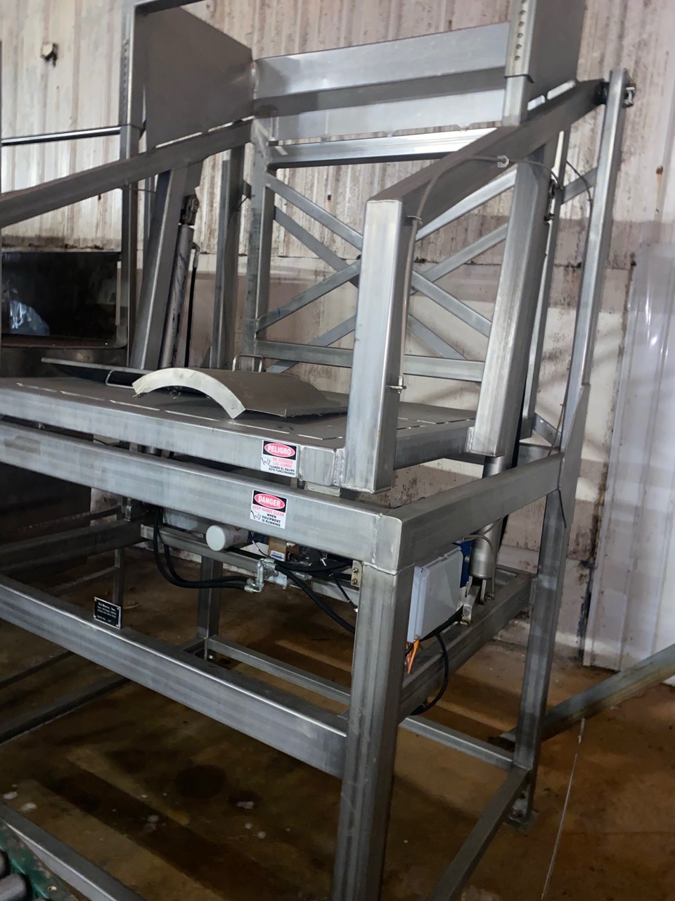 Tri-Berry Bulk Filling System with Tote Dumper and Scale - Image 4