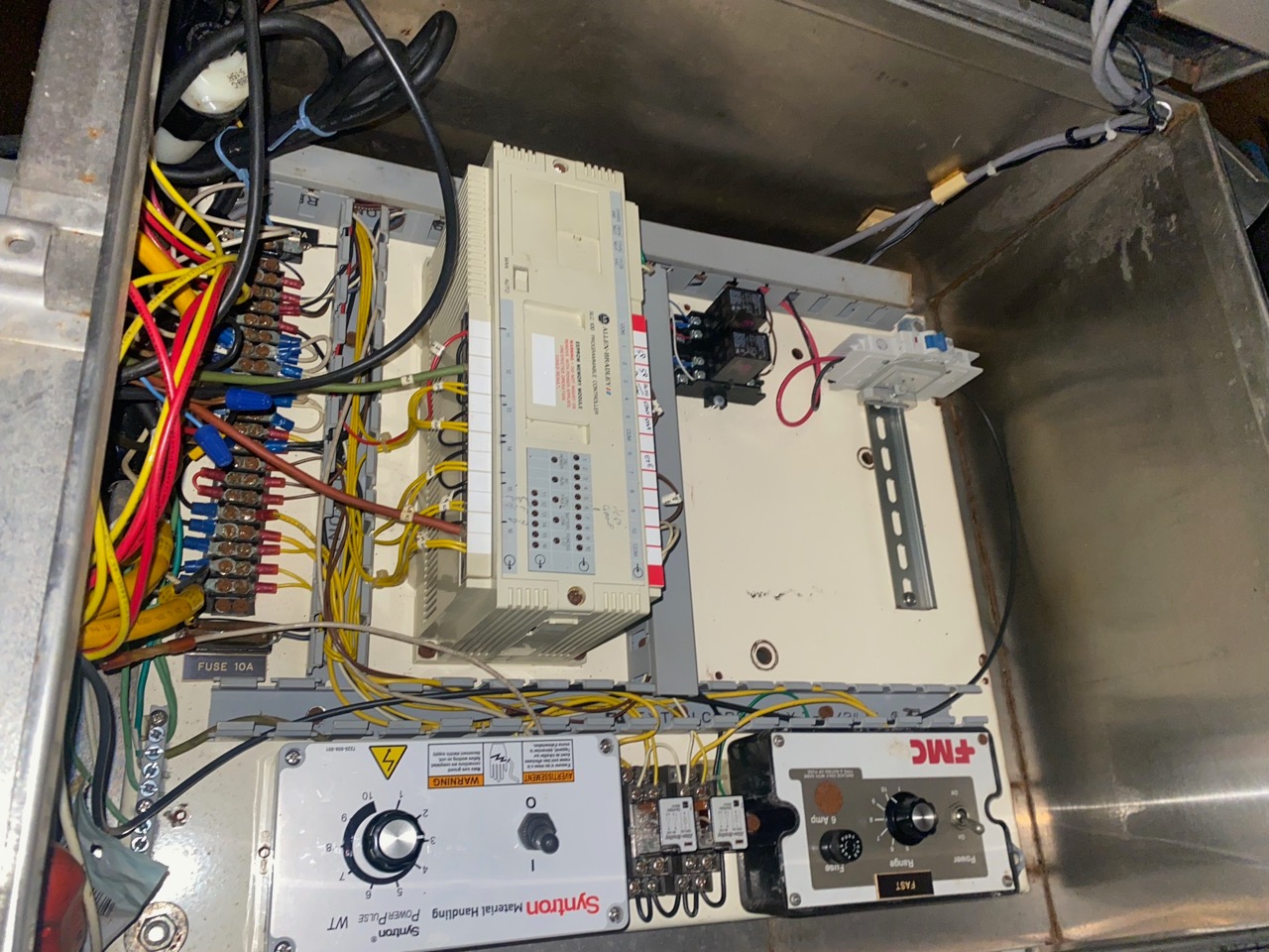 Tri-Berry Bulk Filling System with Tote Dumper and Scale - Image 9