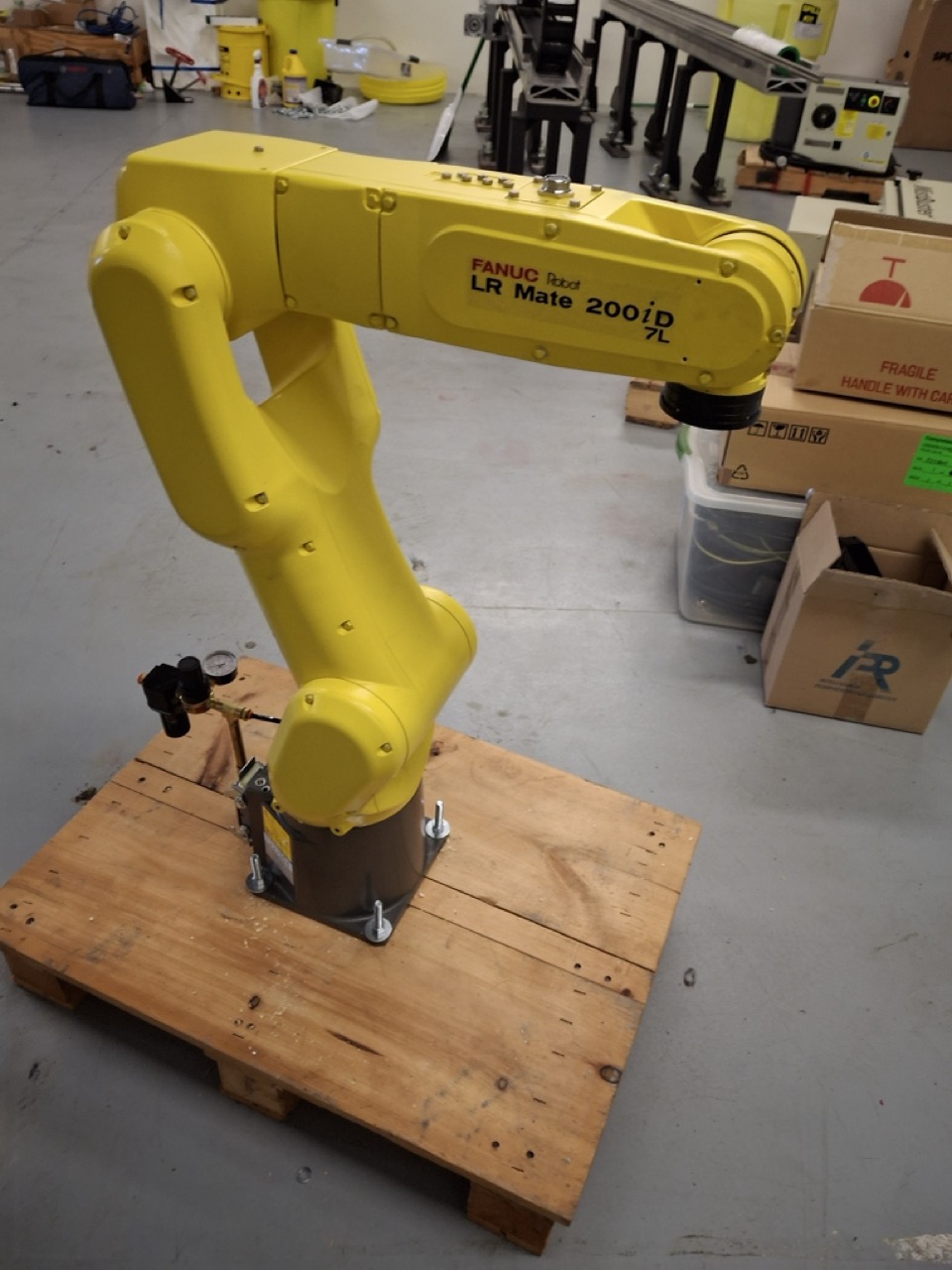 FANUC LR Mate 200iD 7L, 2019 - 7th Axis Ready - Image 2