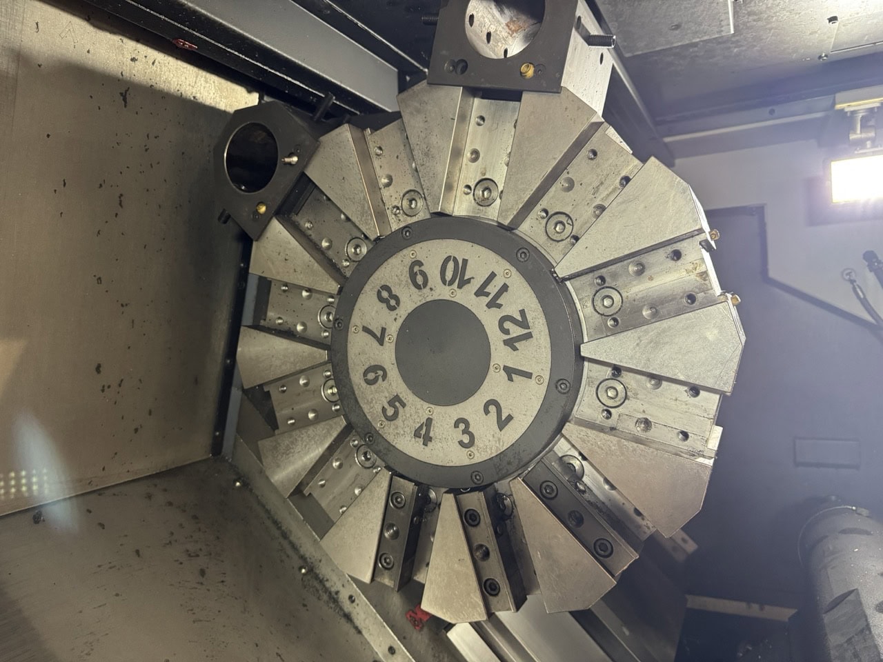 Doosan 5100B CNC Lathe, 2023 - 24" Chuck, Tool Setter - Image 17