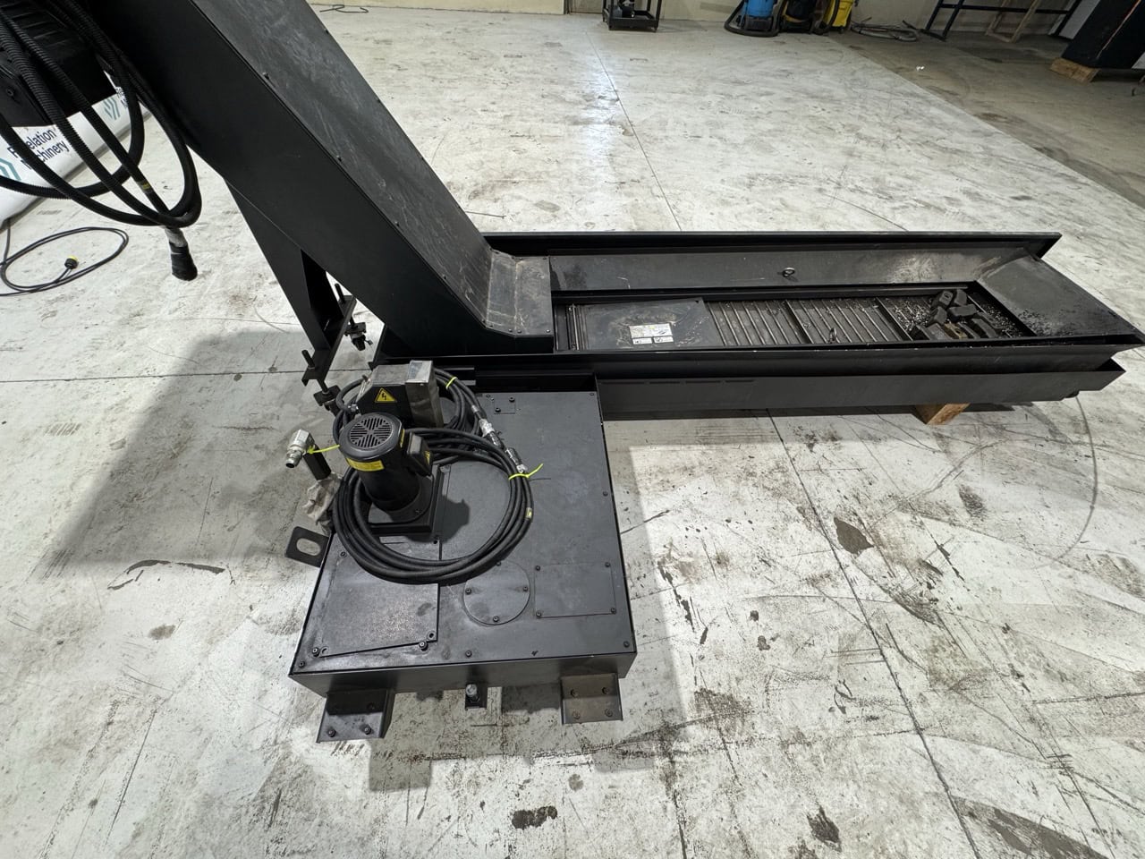 Doosan 5100B CNC Lathe, 2023 - 24" Chuck, Tool Setter - Image 25