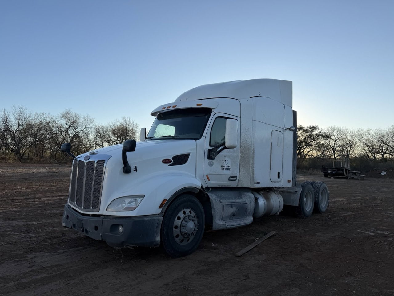 Peterbilt 579 Sleeper Truck, 2018 - 6×4 Axle