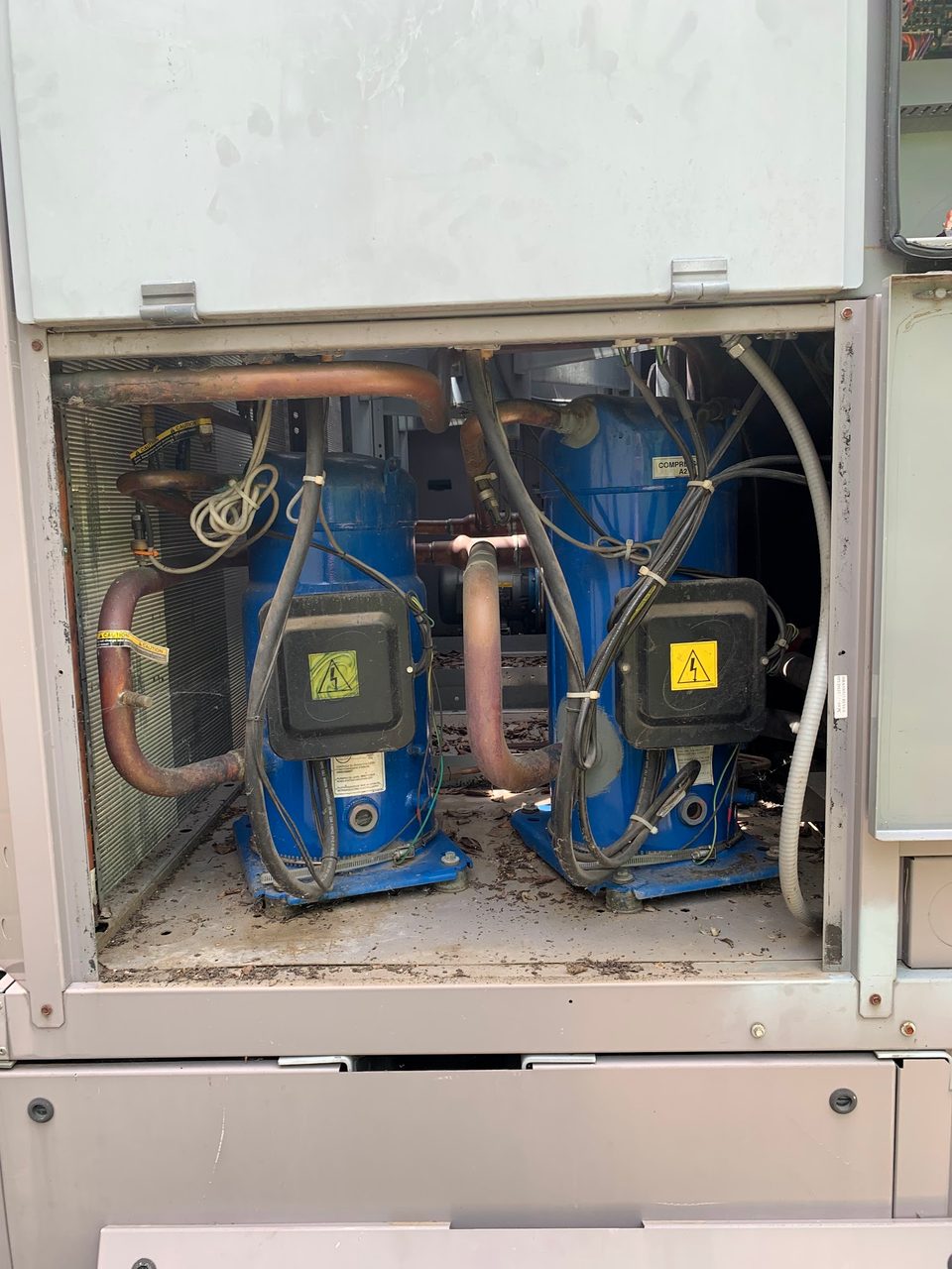 Carrier 30RAN045 Air-Cooled Chiller, 2009