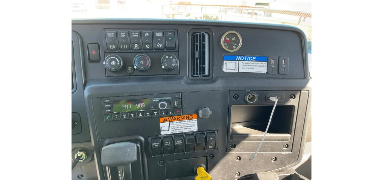 International M607 Rollback Tow Truck, 2025 - Jerr-Dan Style Carrier - Image 20