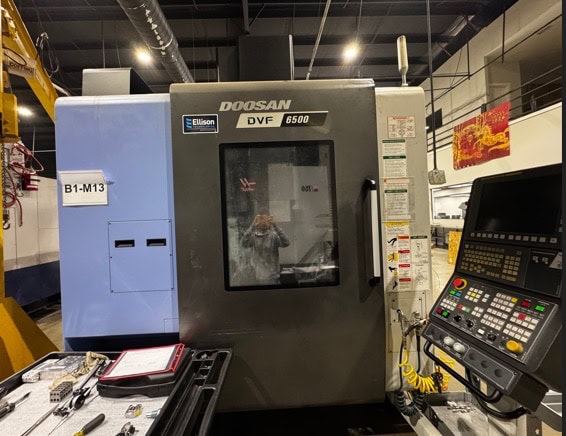 Doosan DVF 6500 5 Axis VMC, 2020 - Chip Blaster, Renishaw RMP600