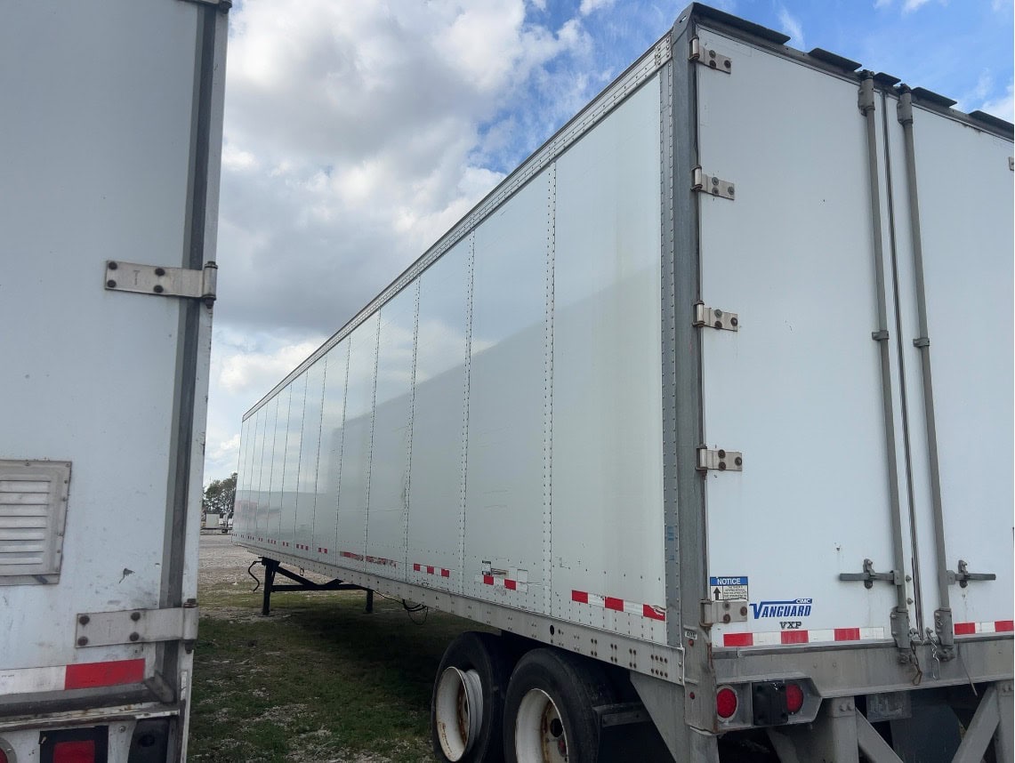 Vanguard 53' Dry Van Trailer, 2018 - Air Ride, Swing Doors - Image 4
