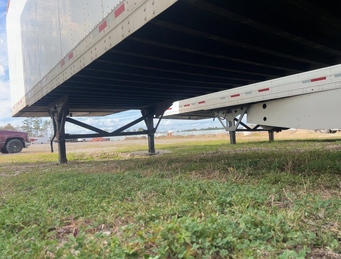 Great Dane 53' Dry Van Trailer, 2017 - Air Ride, Swing Doors - Image 2