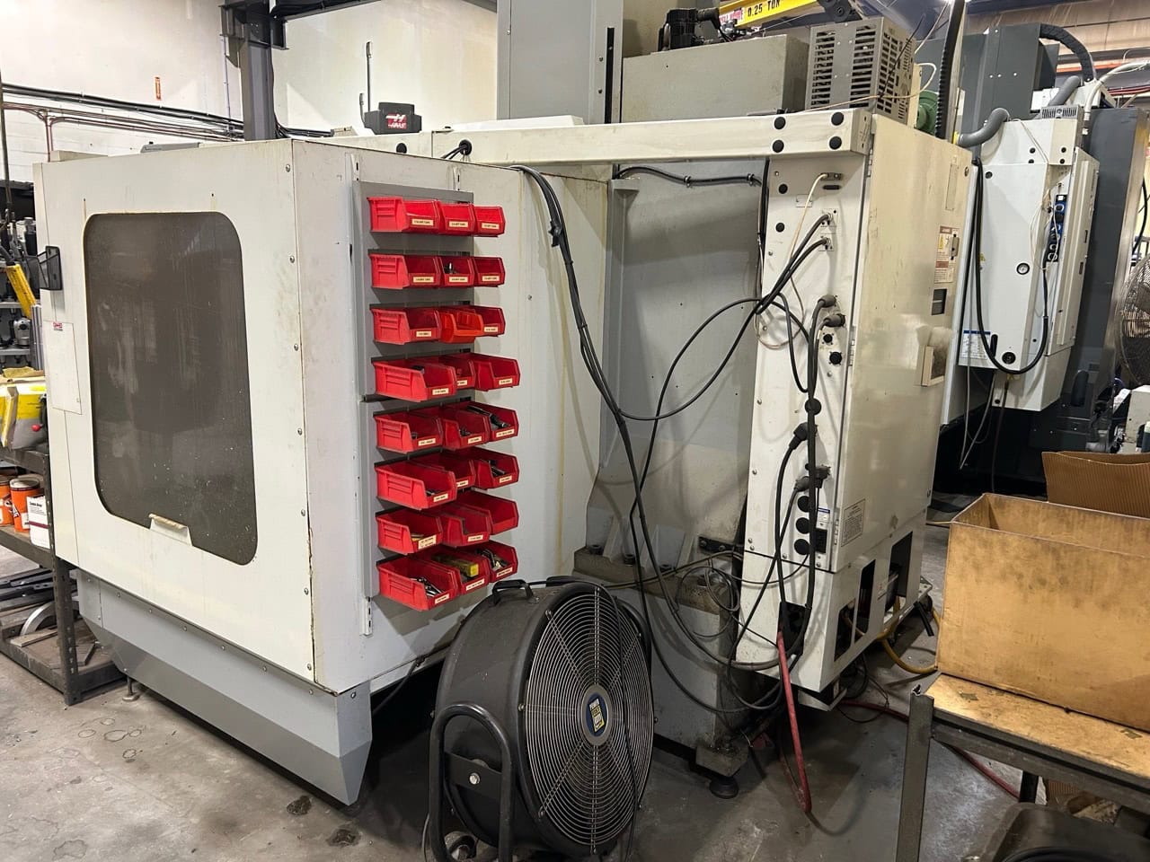 Haas VF-3B VMC, 2007 - 5th Axis Wiring, HRT310 Rotary, Through Spindle Coolant - Image 2