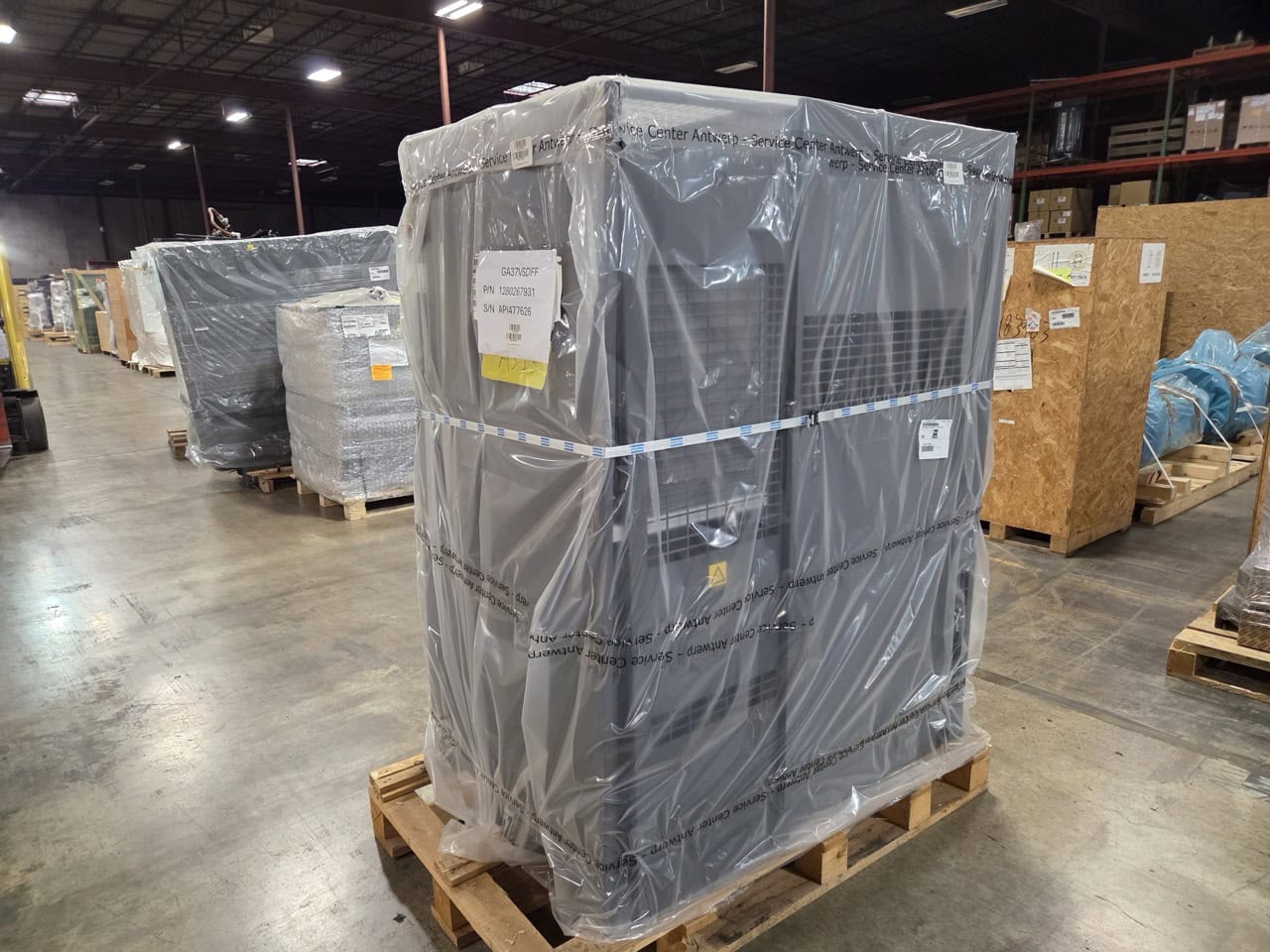 50 HP Atlas Copco GA37VSD FF Compressor, 2025 - Integrated Dryer