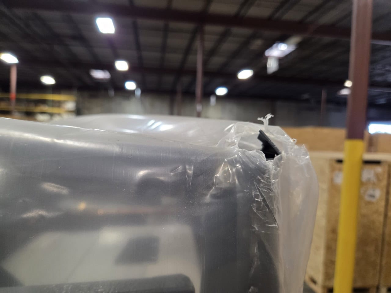 50 HP Atlas Copco GA37VSD FF Compressor, 2025 - Integrated Dryer - Image 4