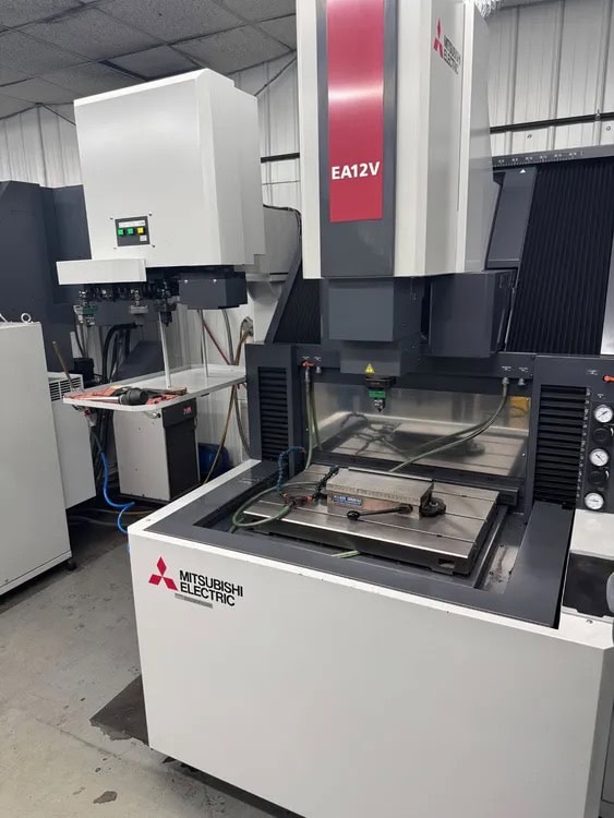 Mitsubishi EA12V Sinker EDM, 2016 - Tool Changer, C Axis - Image 3