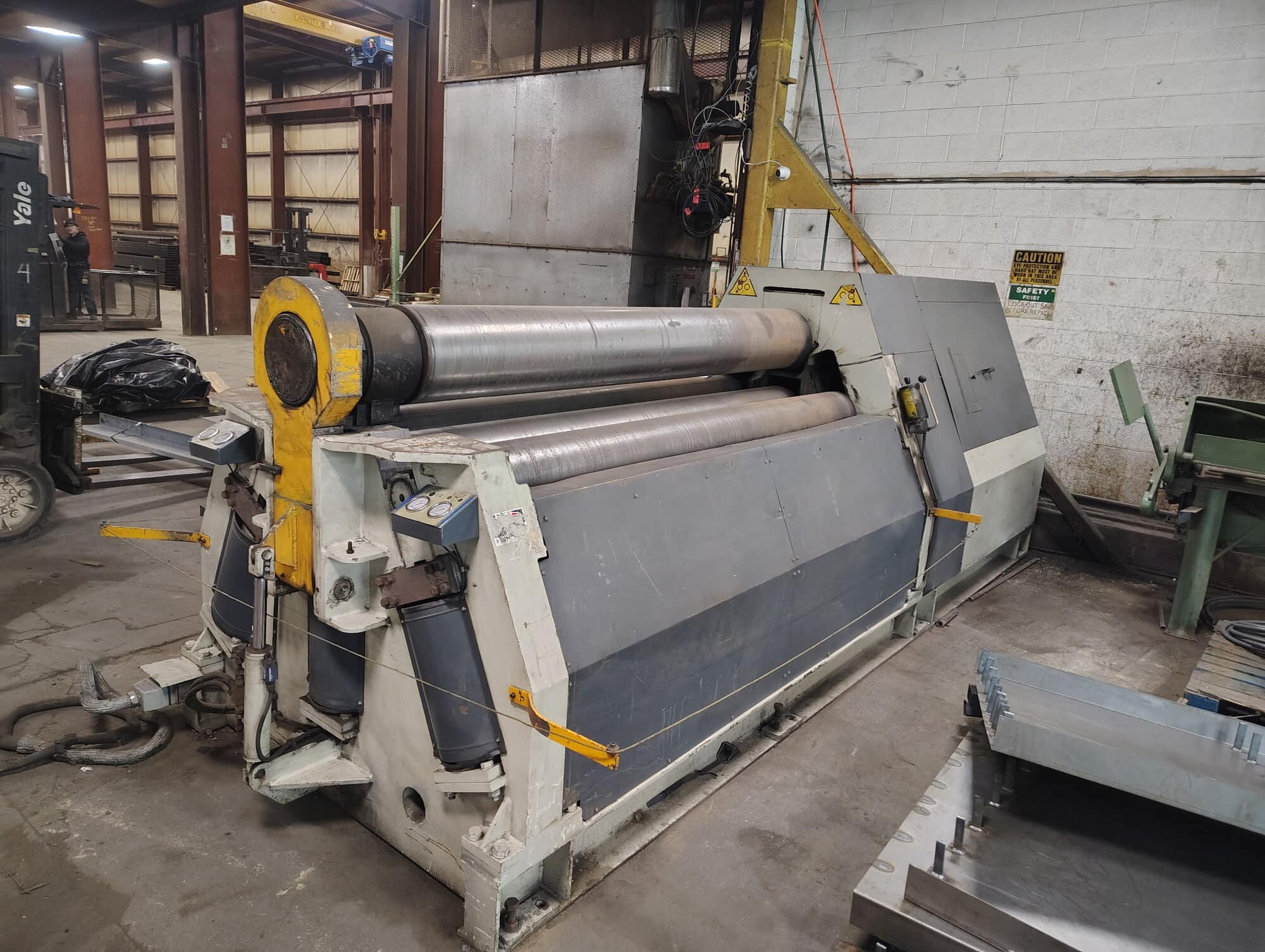 3/4″ x 8′ Virli Cole-Tuve 4RS-8-320 Hydraulic 4 Roll Plate, 2010 – Hydraulic Drop End - Image 4