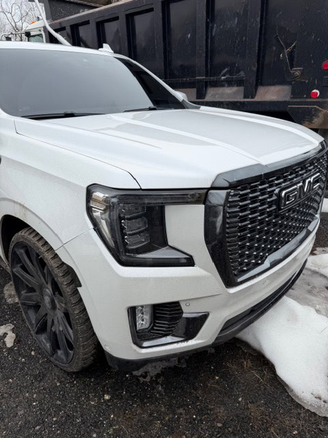 2023 GMC Yukon Denali Ultimate – 6.2L V8 | 4WD - Image 4