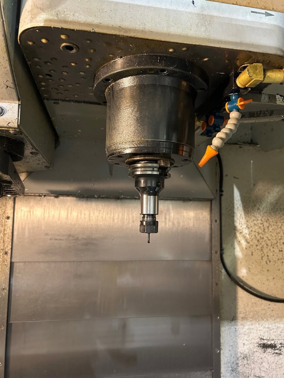 Haas VF-3B VMC, 2007 - 5th Axis Wiring, HRT310 Rotary, Through Spindle Coolant - Image 4