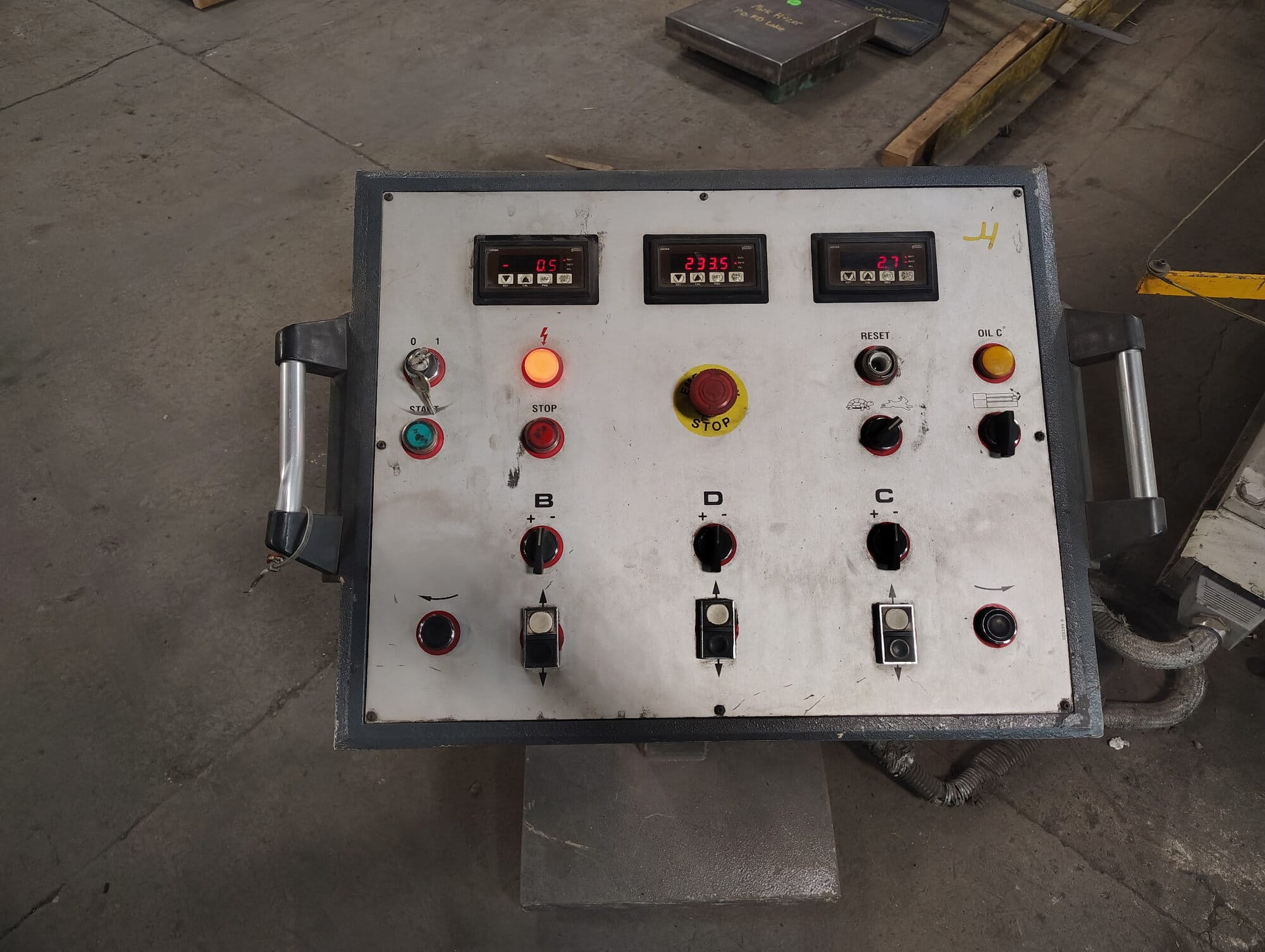 3/4″ x 8′ Virli Cole-Tuve 4RS-8-320 Hydraulic 4 Roll Plate, 2010 – Hydraulic Drop End - Image 6