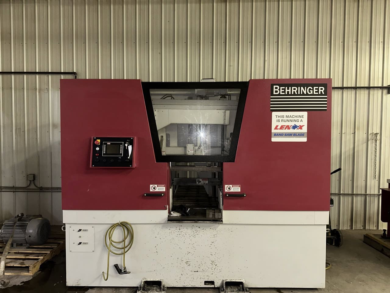 20" x 16" Behringer HBE411A Horizontal Saw, 2022