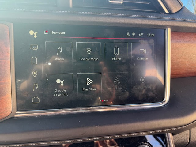 2023 GMC Yukon Denali Ultimate – 6.2L V8 | 4WD - Image 26