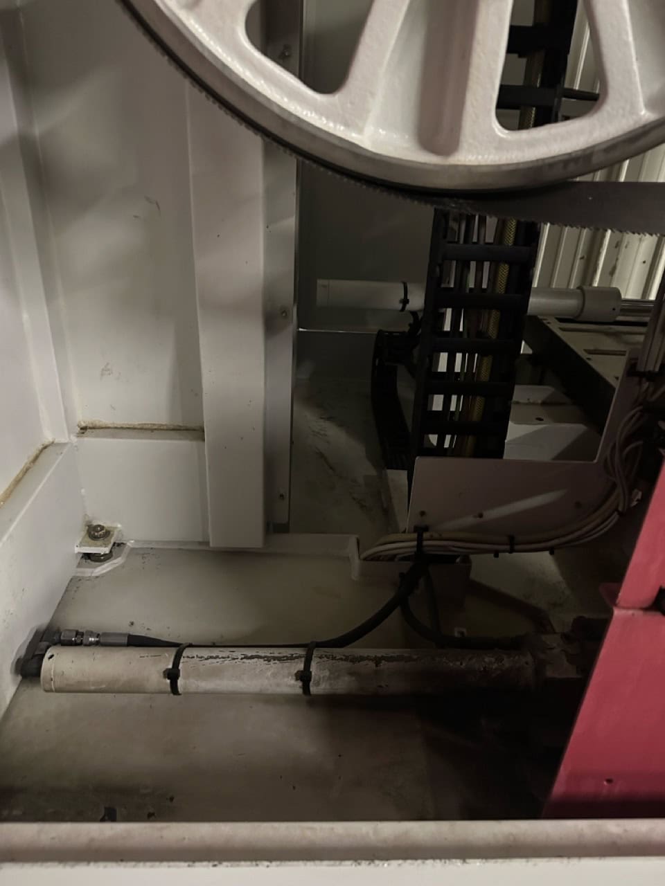 20" x 16" Behringer HBE411A Horizontal Saw, 2022 - Image 14