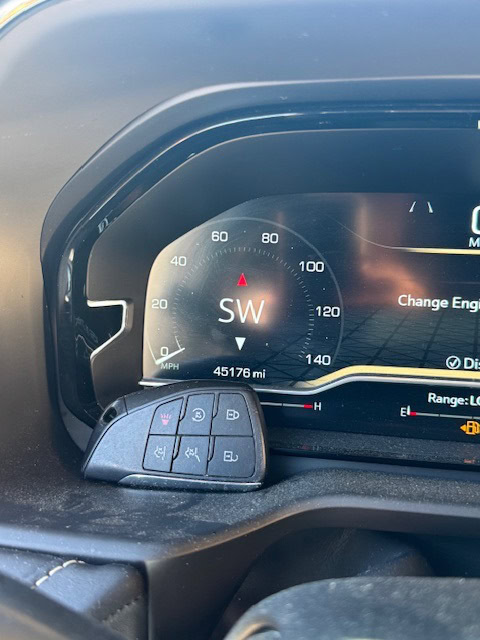 2023 GMC Yukon Denali Ultimate – 6.2L V8 | 4WD - Image 15