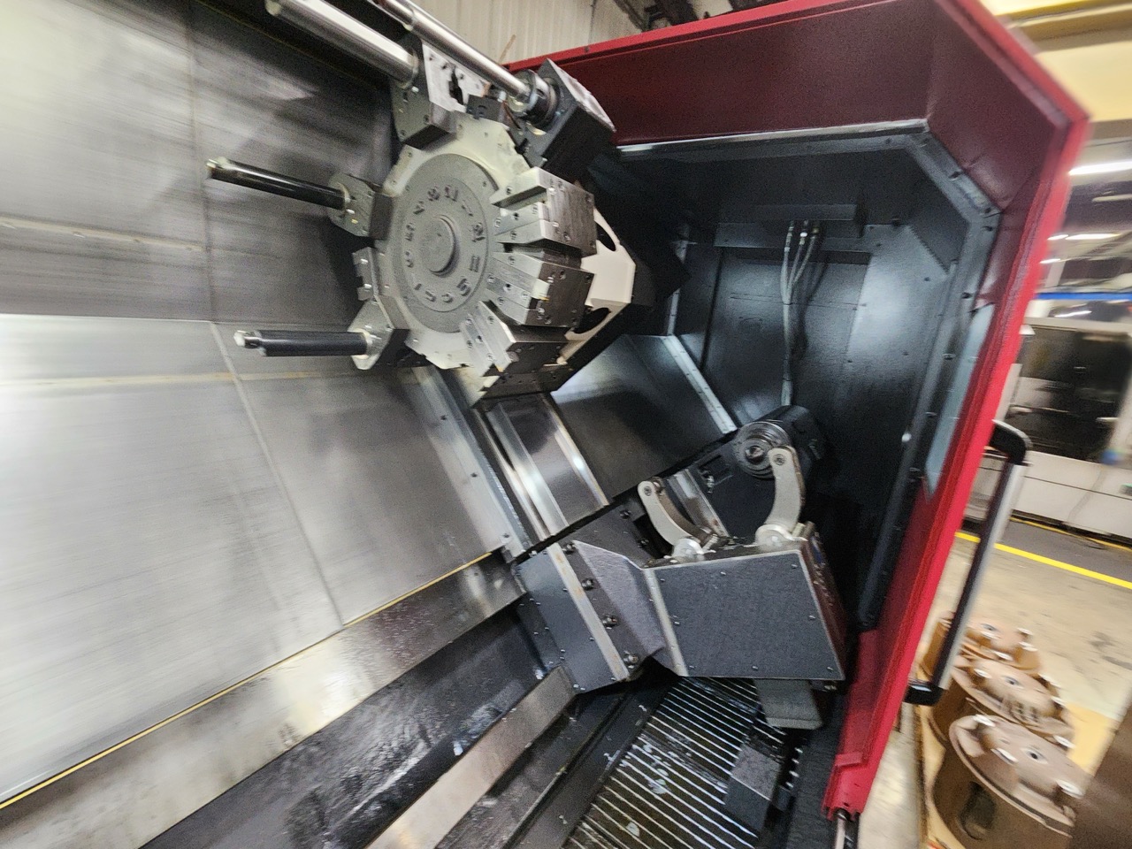 Smart NL6000LM CNC Lathe, 2023 - 24" Chuck, Live Tooling, Tailstock, Steady Rest, Box Ways, Chip Conveyor - Image 6